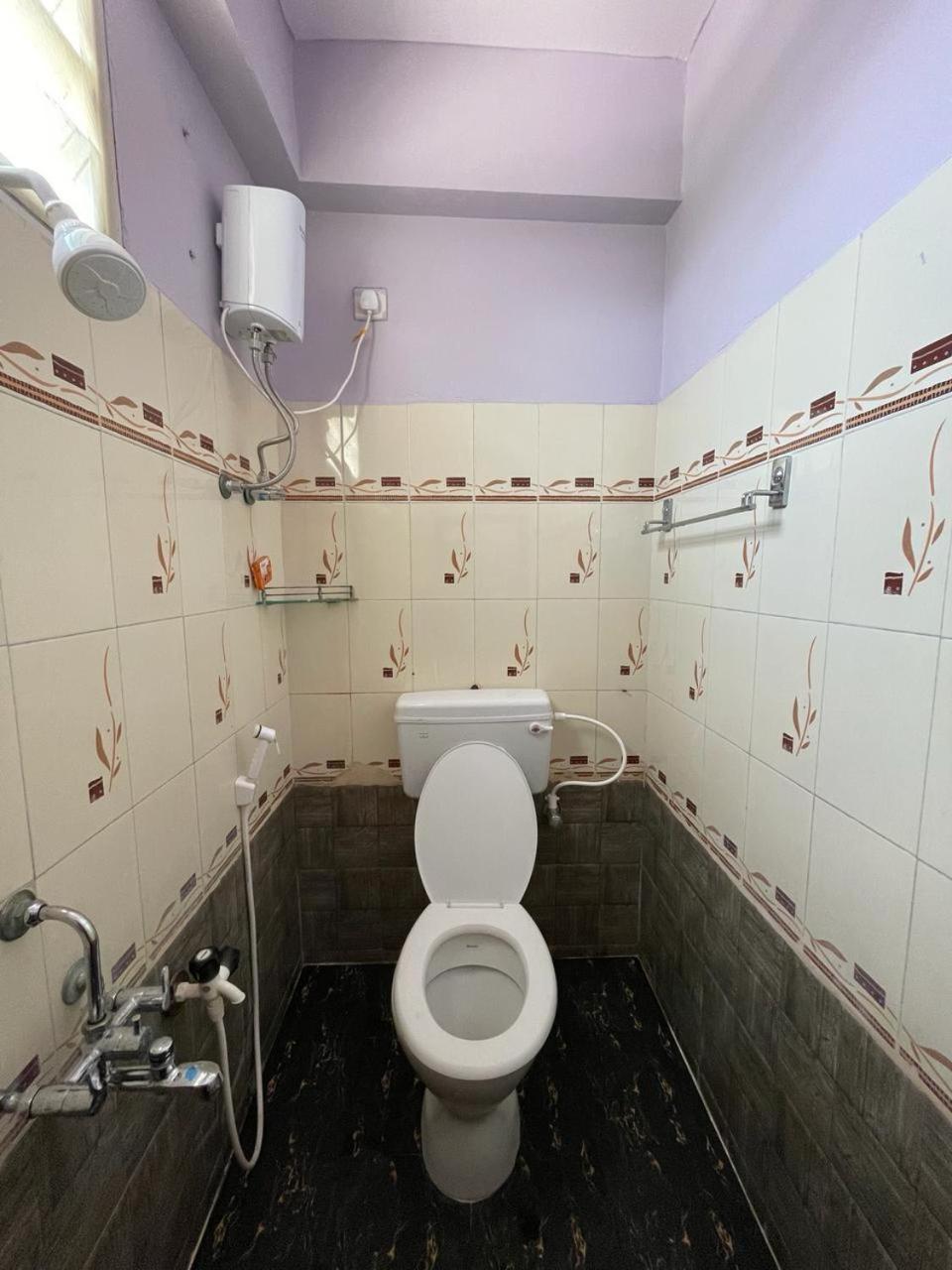 Servostay 5 Fully Furnished 2 Bhk Flats In Mvp Colony, Vizag 비사카파트남 외부 사진